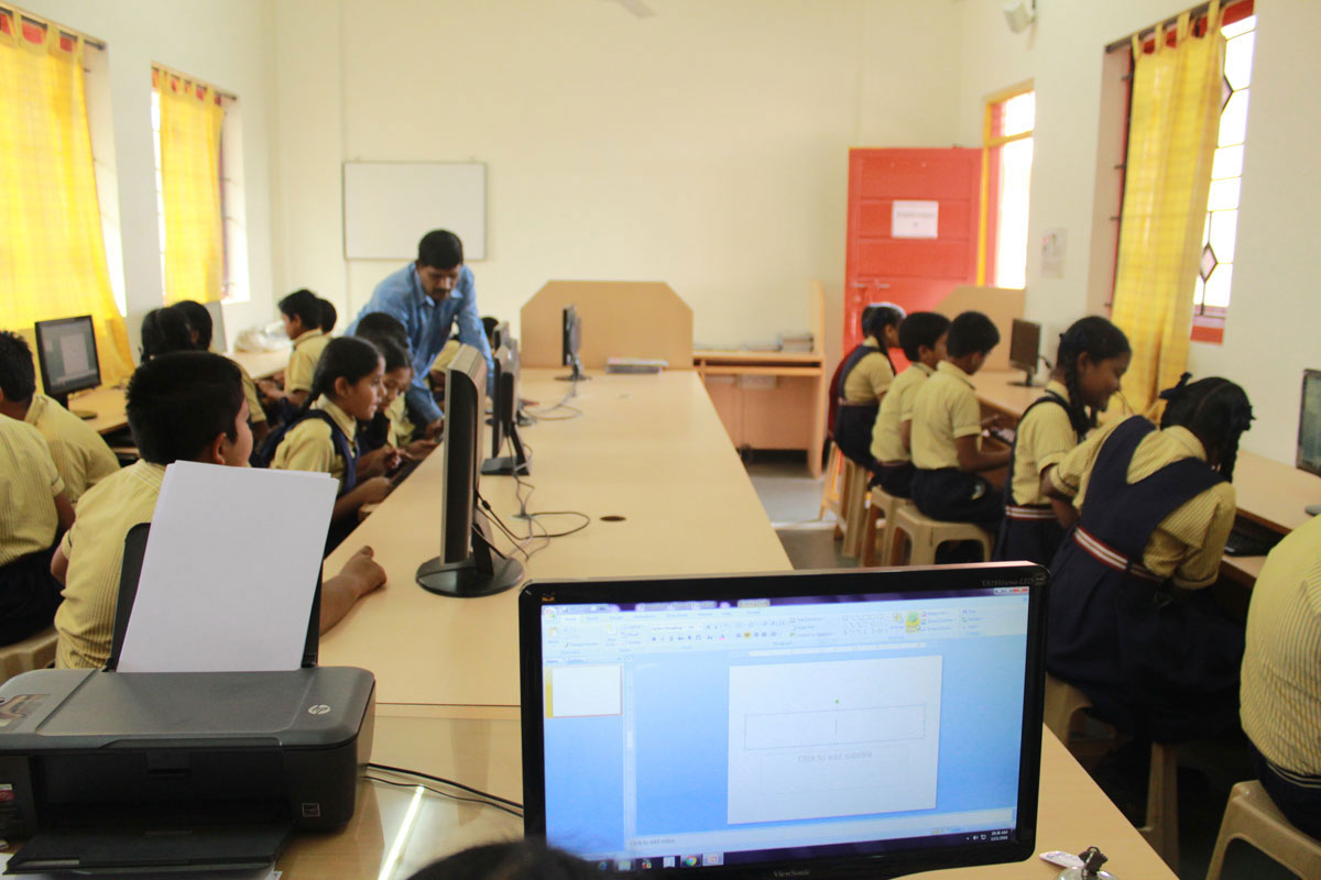 Oriental School Computer Lab