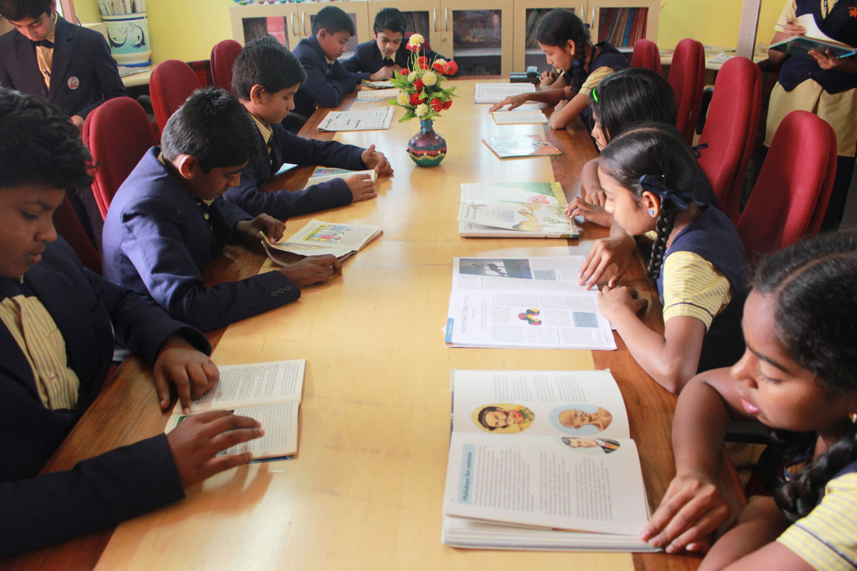 Oriental School Library